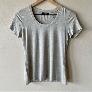 NWT T-Tahari Grey Heather Crew Neck Short Sleeve Tee